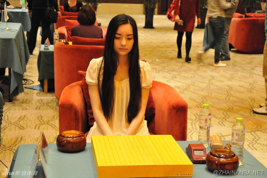 黑嘉嘉 围棋界第一美女 世界围棋形象大使 