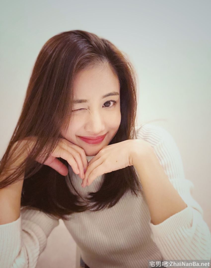美女记者 熊黎 MissAliceee 
